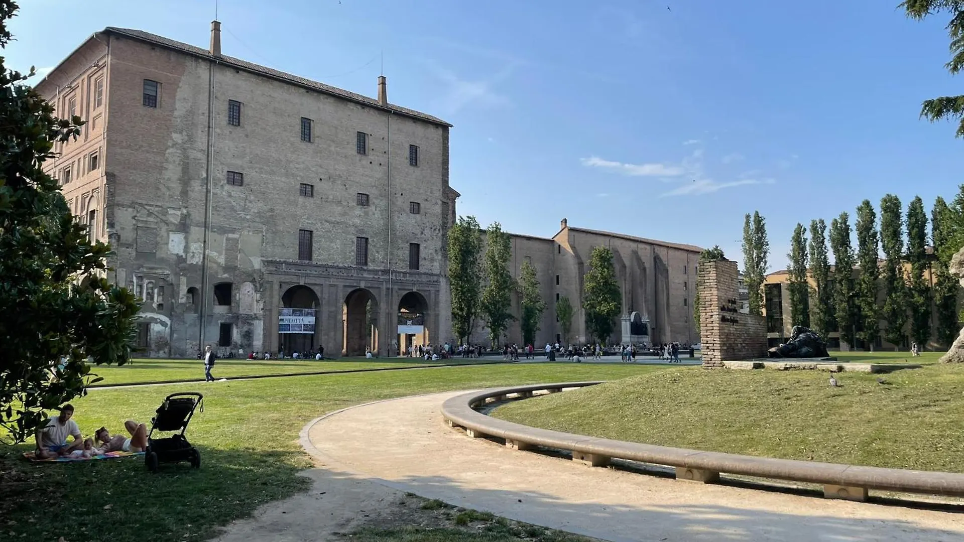 La Galleria Lodge Parma Italien
